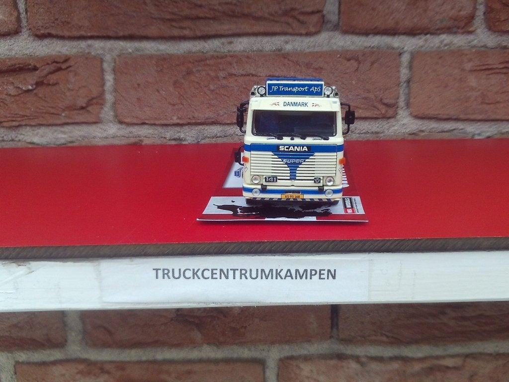 WSI  Scania  1  6 x 2  Tag  Axle  van  JP  Transport  APS., Hobby en Vrije tijd, Modelauto's | 1:50, Ophalen of Verzenden, Nieuw