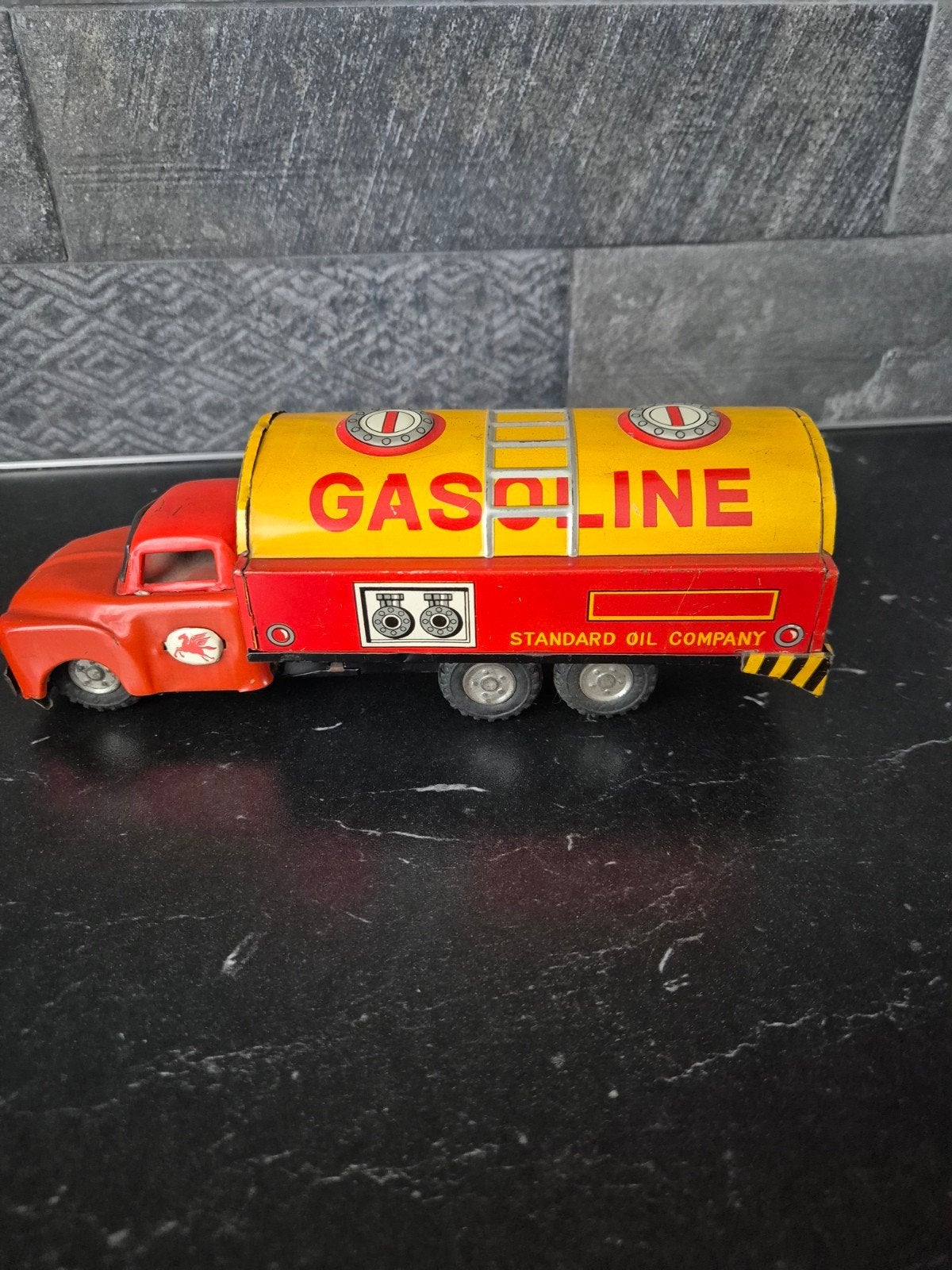 Vintage Tankwagen Jaren '50 - Gasoline Standard Oil Company, Ophalen