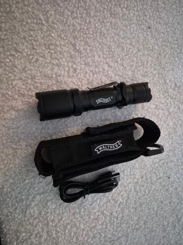 flashlight tactical zaklamp walther, Ophalen, Nieuw, Accu