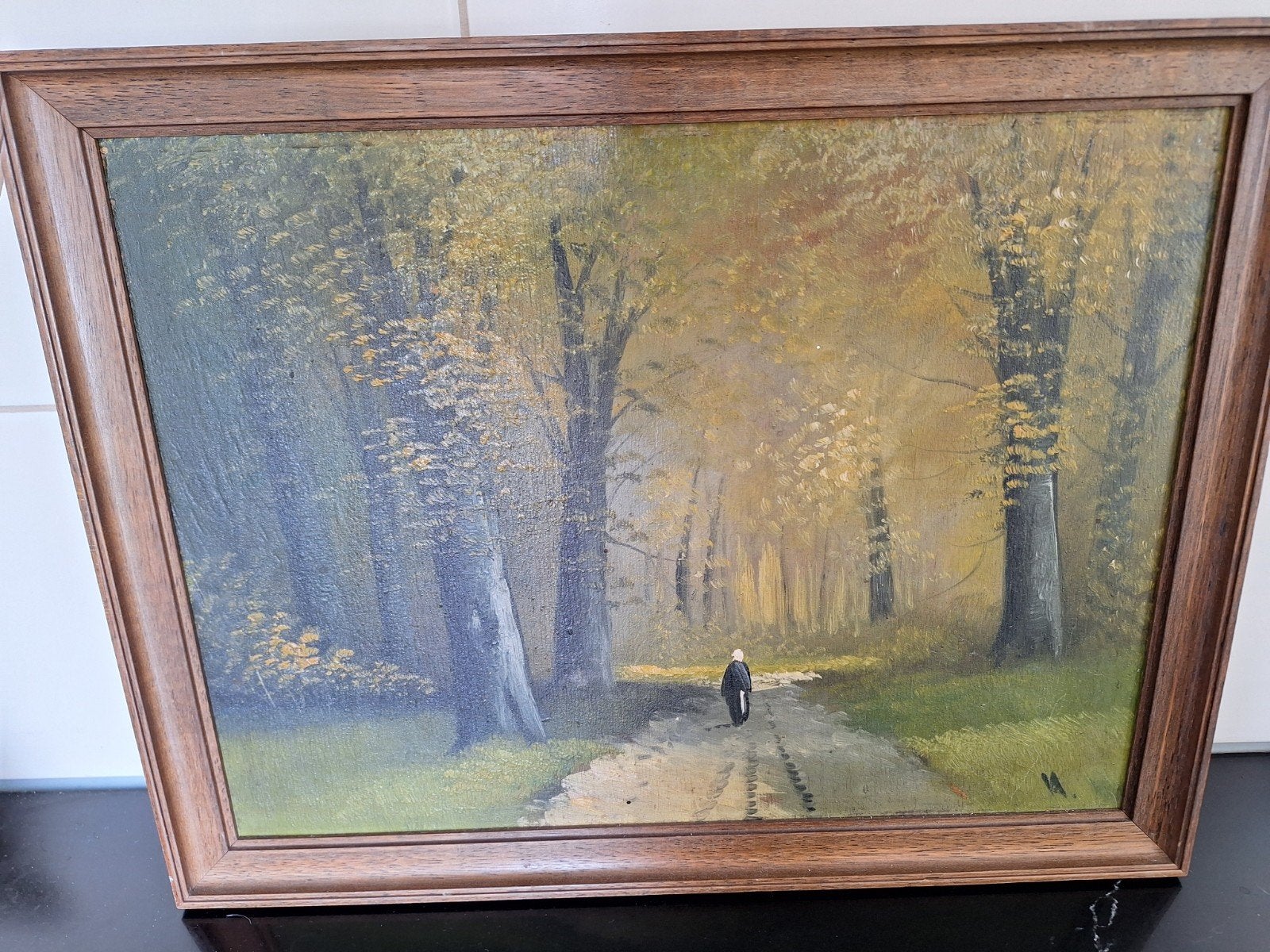 Olieverfschilderij Herfstbos met Wandelaar - 1939, Antiek en Kunst, Ophalen of Verzenden