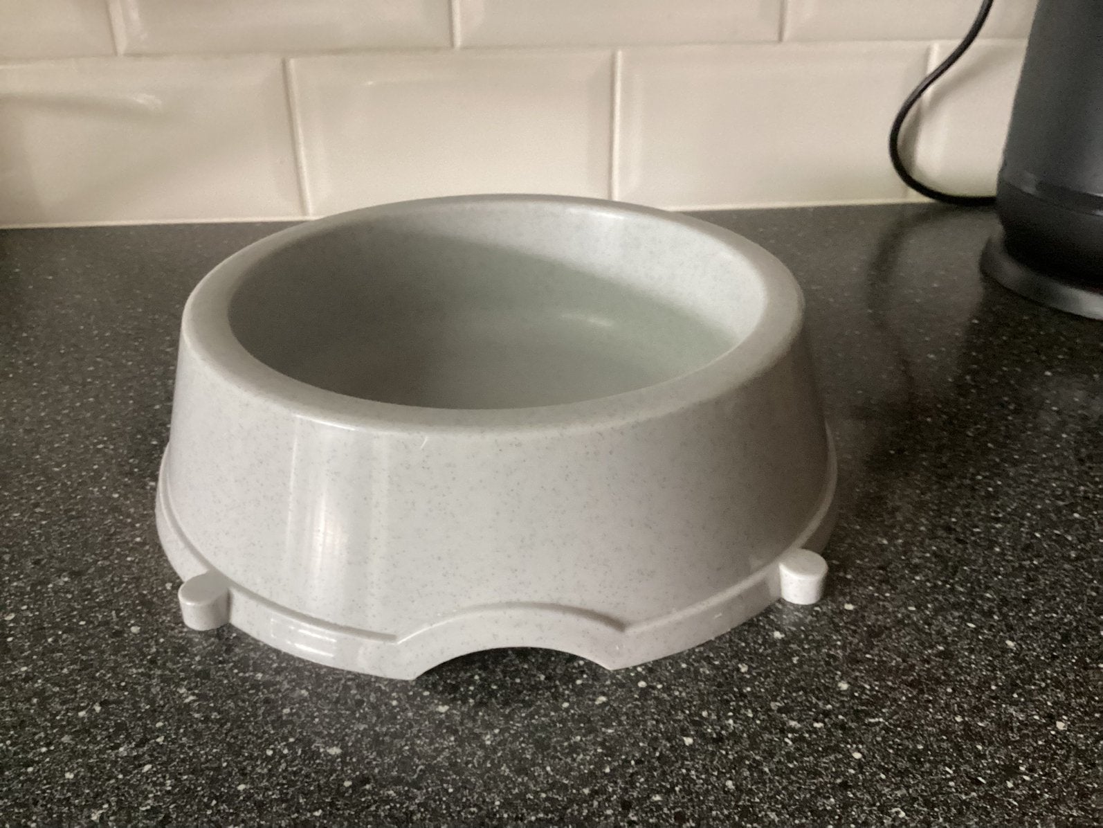 Voer/waterbak SAVIC 1,5 ltr., Ophalen, Zo goed als nieuw
