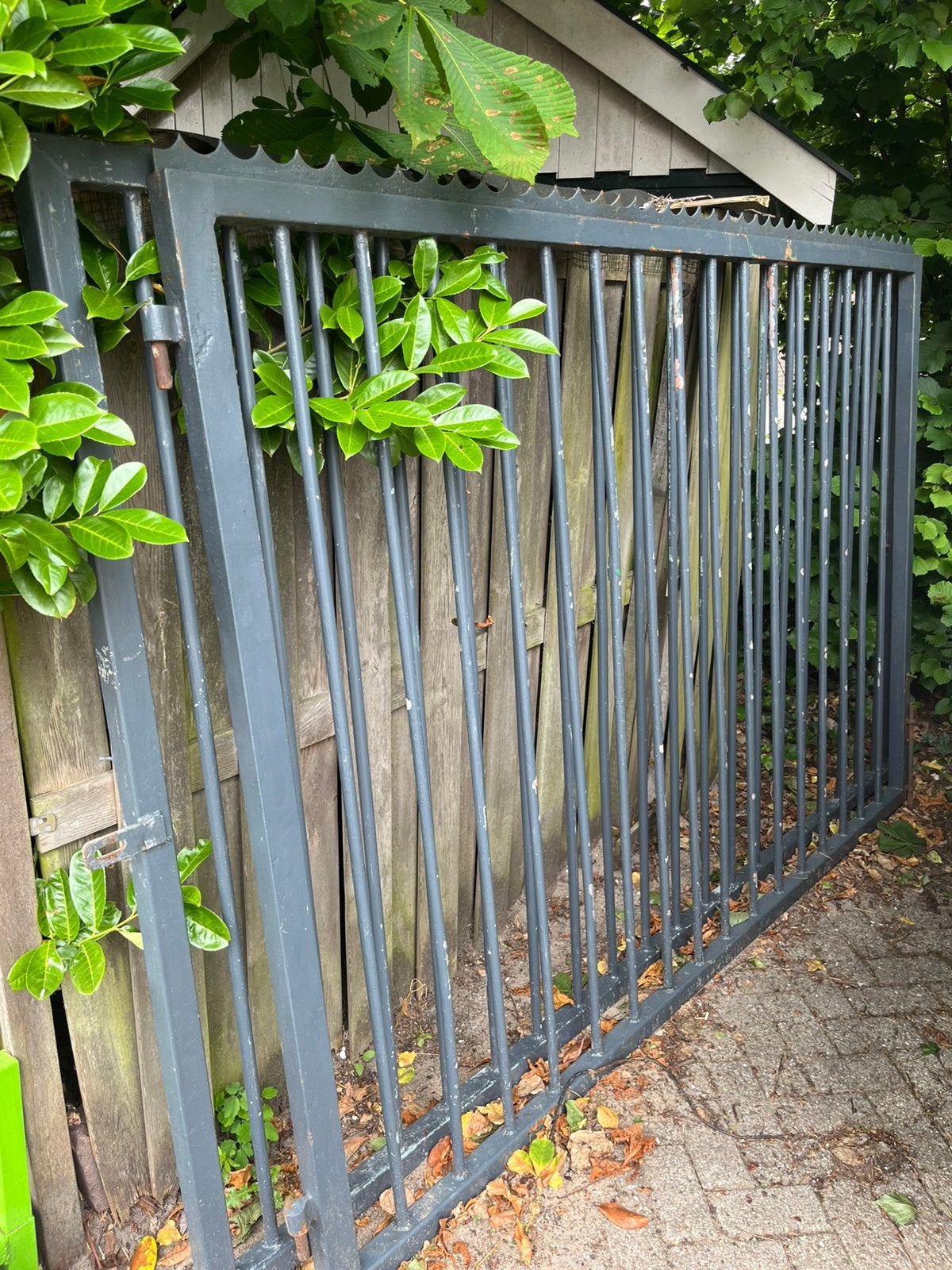 Dubbel draaihek, Ophalen, Zo goed als nieuw, IJzer, Dubbelstaafmat hekwerk
