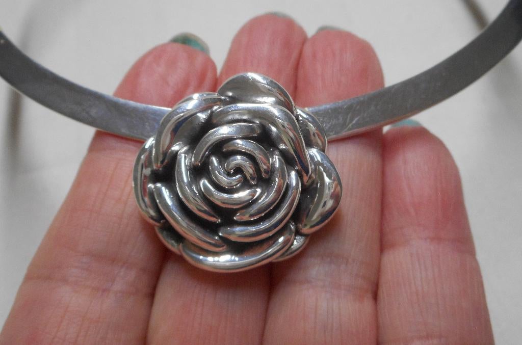 Zilveren Spang met roos hanger nr.1206, Met hanger, Verzenden, Zo goed als nieuw, Zilver