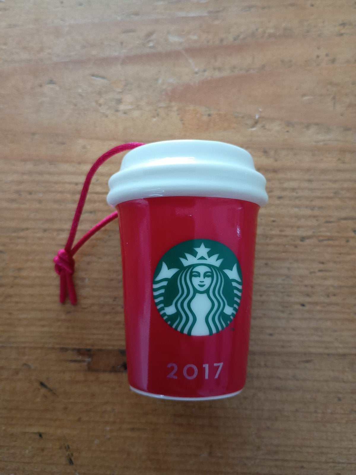Kerstornament Starbucks beker 2017, Ophalen of Verzenden, Zo goed als nieuw, Overige stijlen, Kop(pen) en/of Schotel(s)
