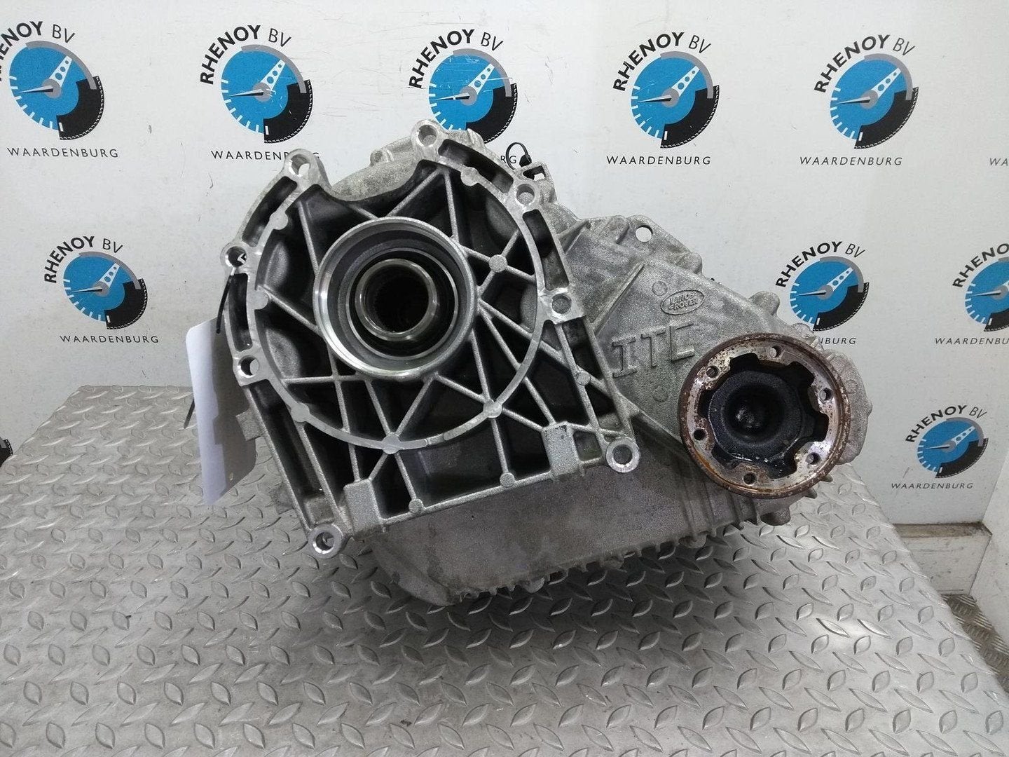 LANDROVER RANGE ROVER TUSSENBAK 2016, Auto-onderdelen, Overige Auto-onderdelen, Gebruikt, ARN erkend, Stiba lid, Erkend duurzaam