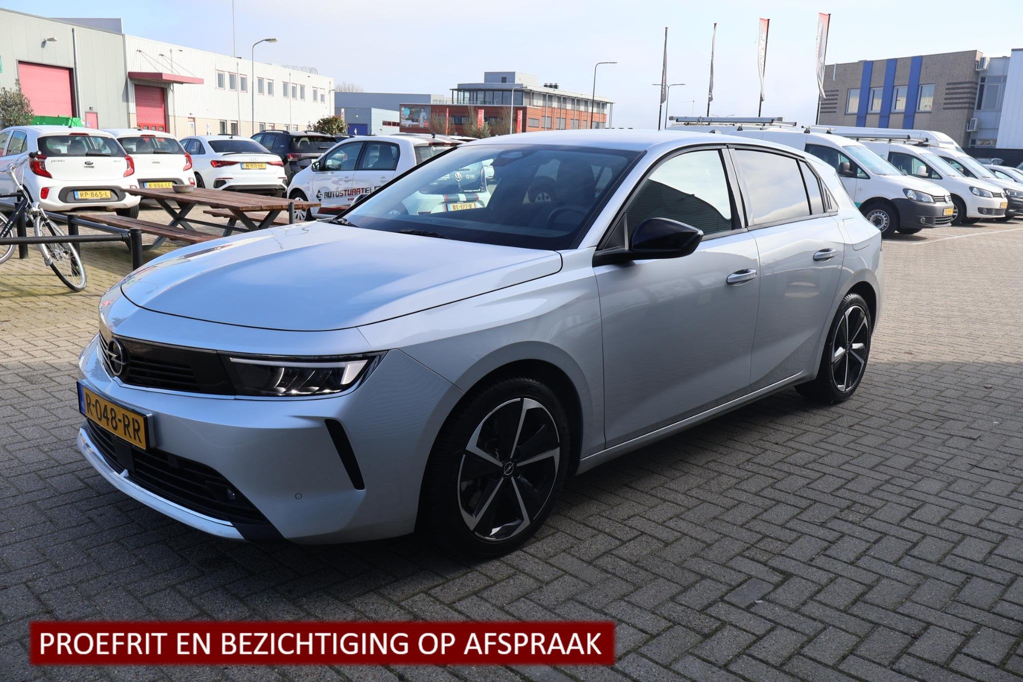 Opel Astra 1.6 Hybrid Business Edition 1e Eigenaar | Volledi, Auto's, Dealer onderhouden, Stof, Gebruikt, 4 cilinders