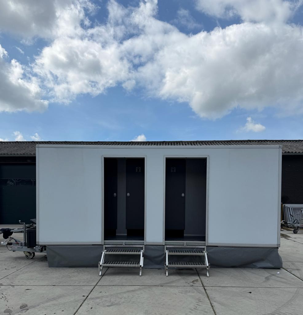 Luxe wc wagen toiletwagen te koop! Direct inzetbaar VIP, Ophalen, Zo goed als nieuw