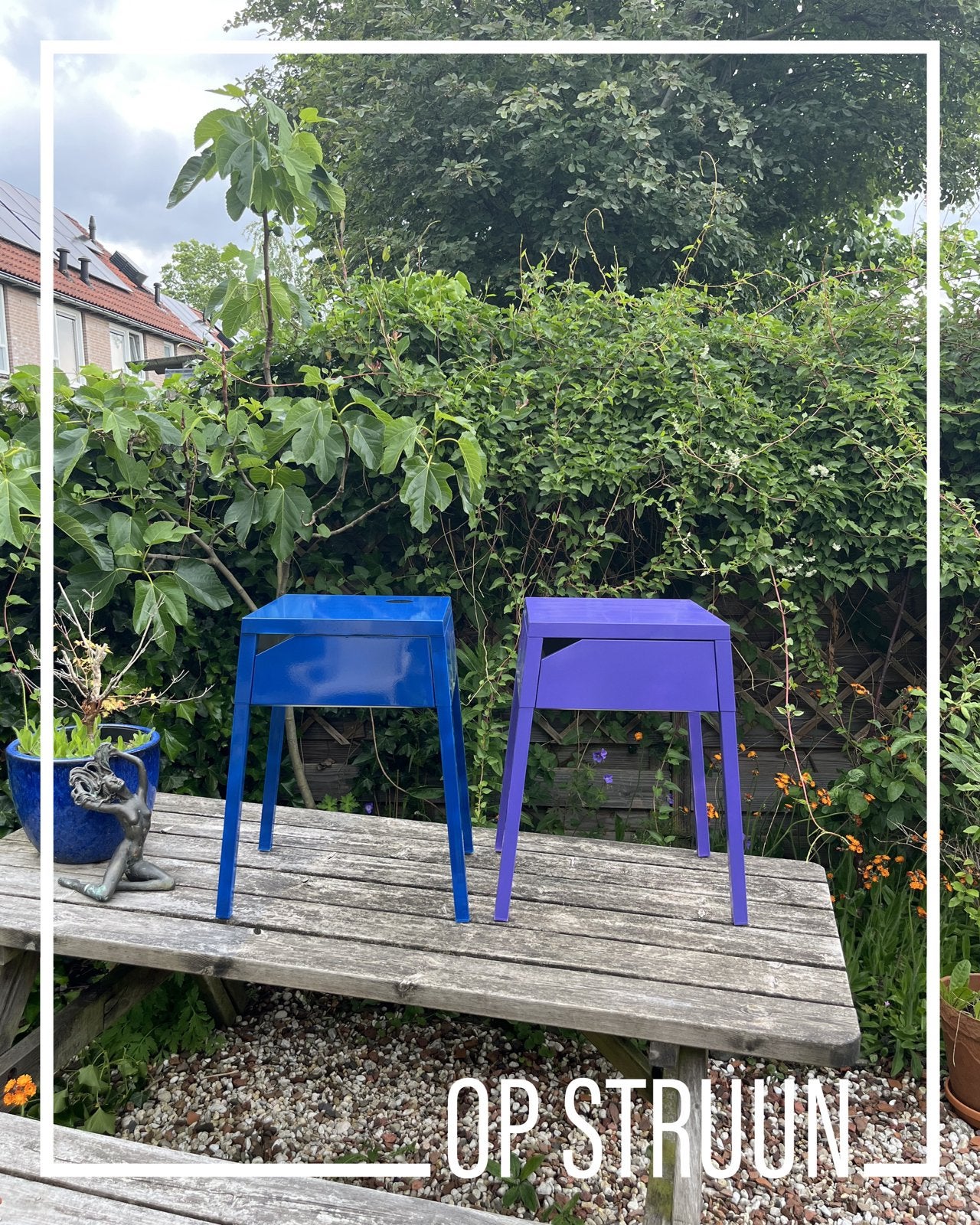 2 IKEA nachtkastjes kobaltblauw en paars, Ophalen, Minder dan 45 cm, Metaal of Aluminium, 55 tot 70 cm