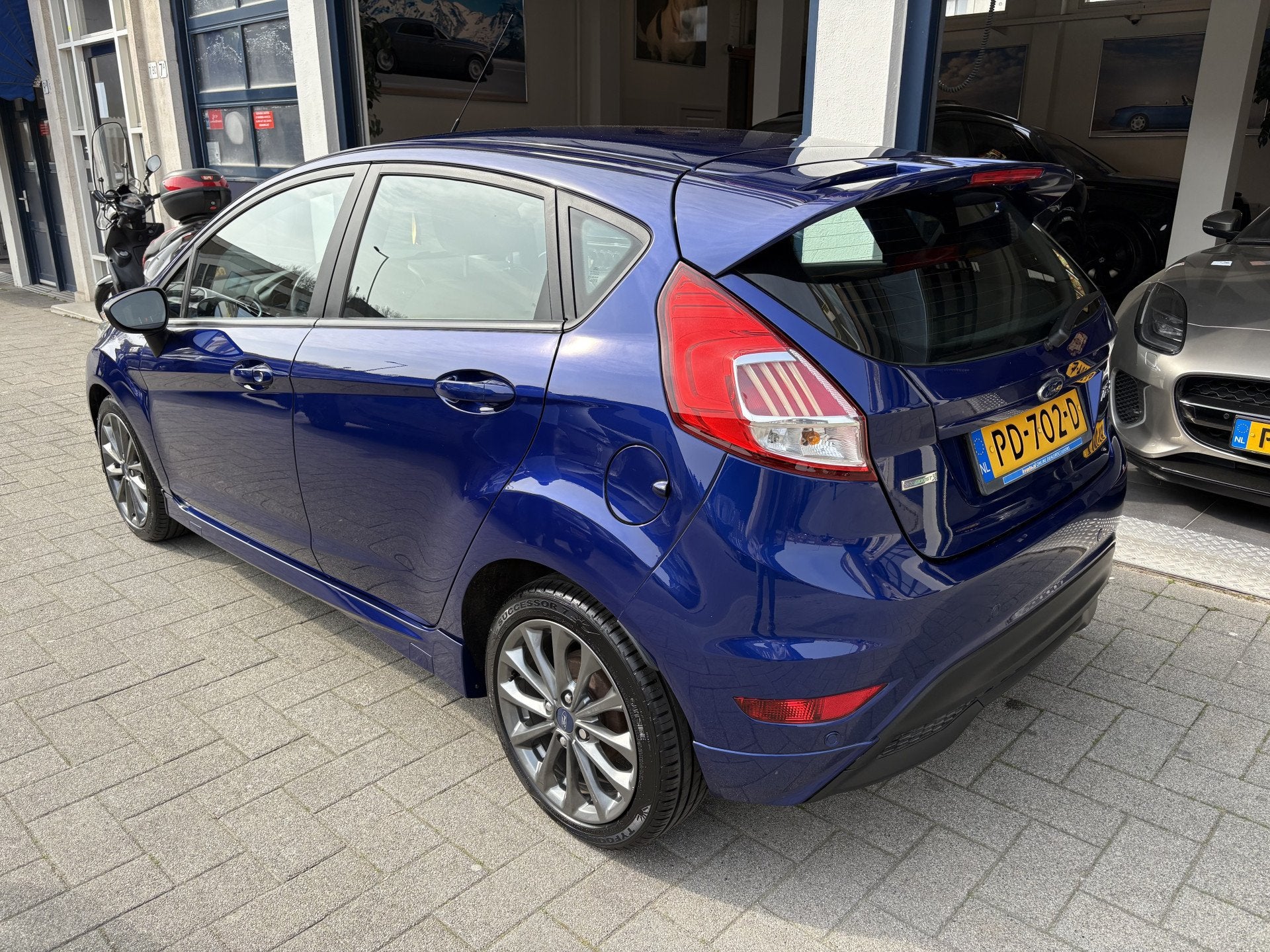 Ford Fiesta 1.0 EcoBoost ST Line CLIMA/NAVI/CRUISE/NW APK/NL, Voorwielaandrijving, 101 pk, Euro 6, Blauw