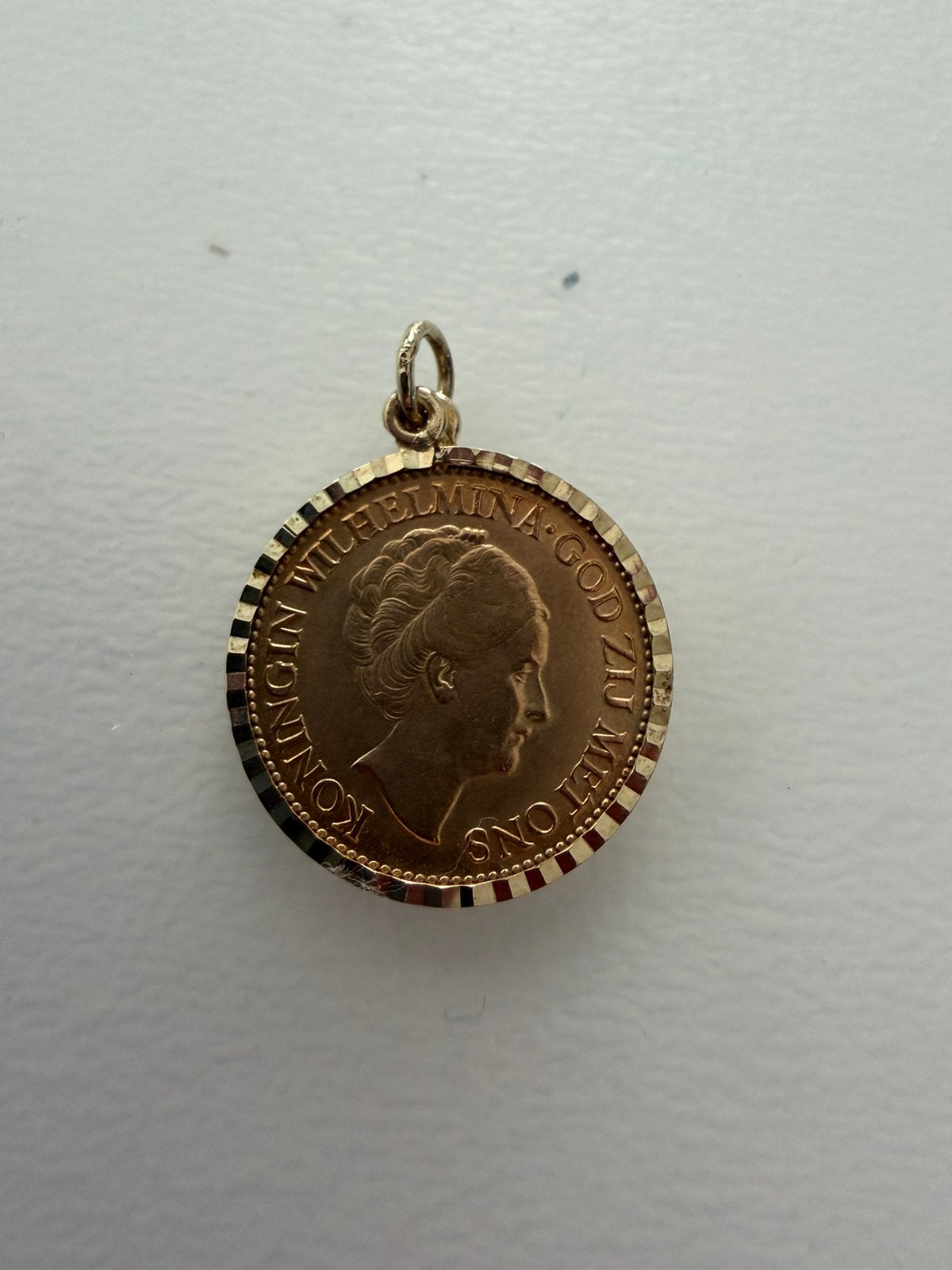 Gouden Tientje in hanger, Postzegels en Munten, Ophalen of Verzenden
