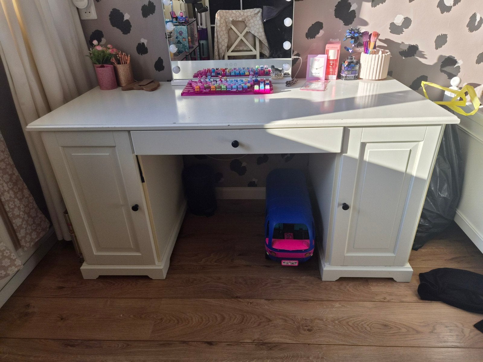 bureau wit, Ophalen, Gebruikt, Met lades, Wit