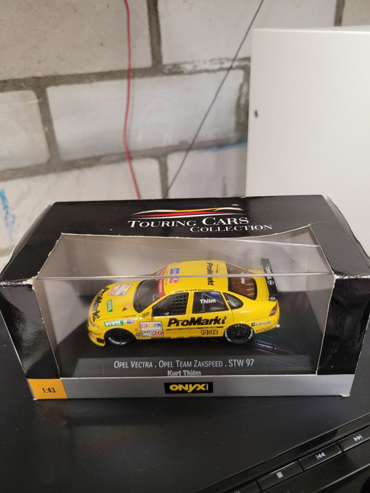 opel vectra onyx 1:43 XT065, Hobby en Vrije tijd, Modelauto's | 1:43, Ophalen of Verzenden, Zo goed als nieuw, Auto, Overige merken