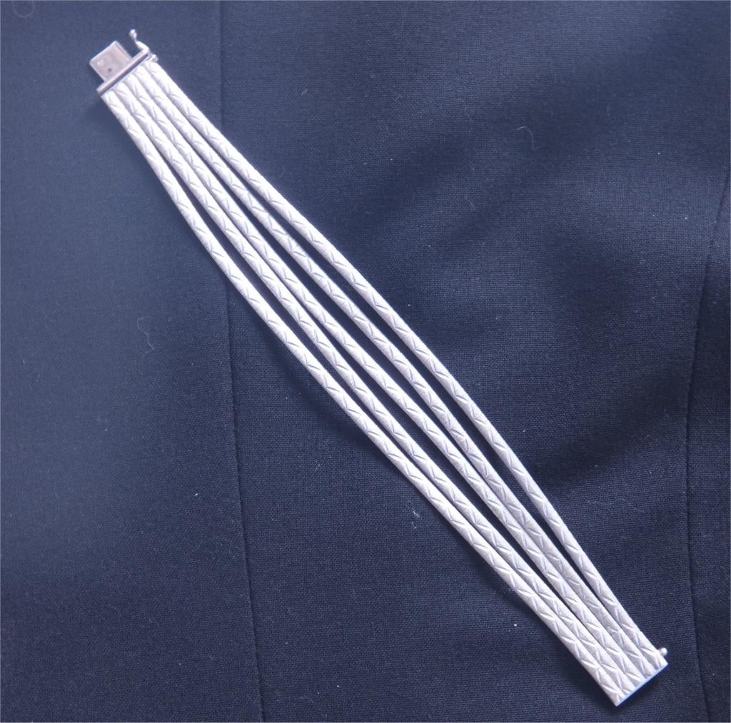Zilveren armband met 5 rijen, Ophalen of Verzenden, Nieuw, Zilver, Zilver