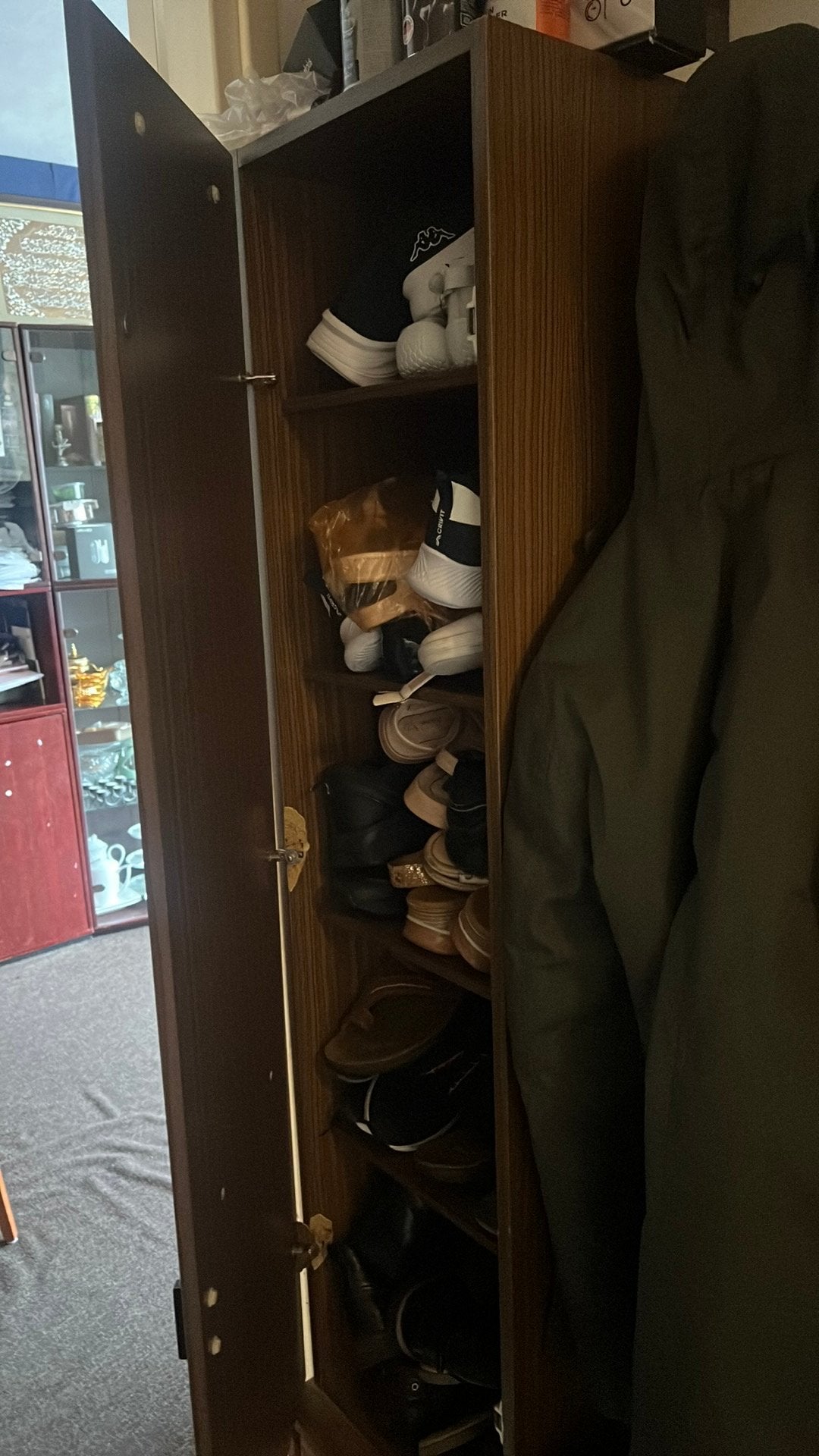 Schoenenkast opknapper, Ophalen, Gebruikt