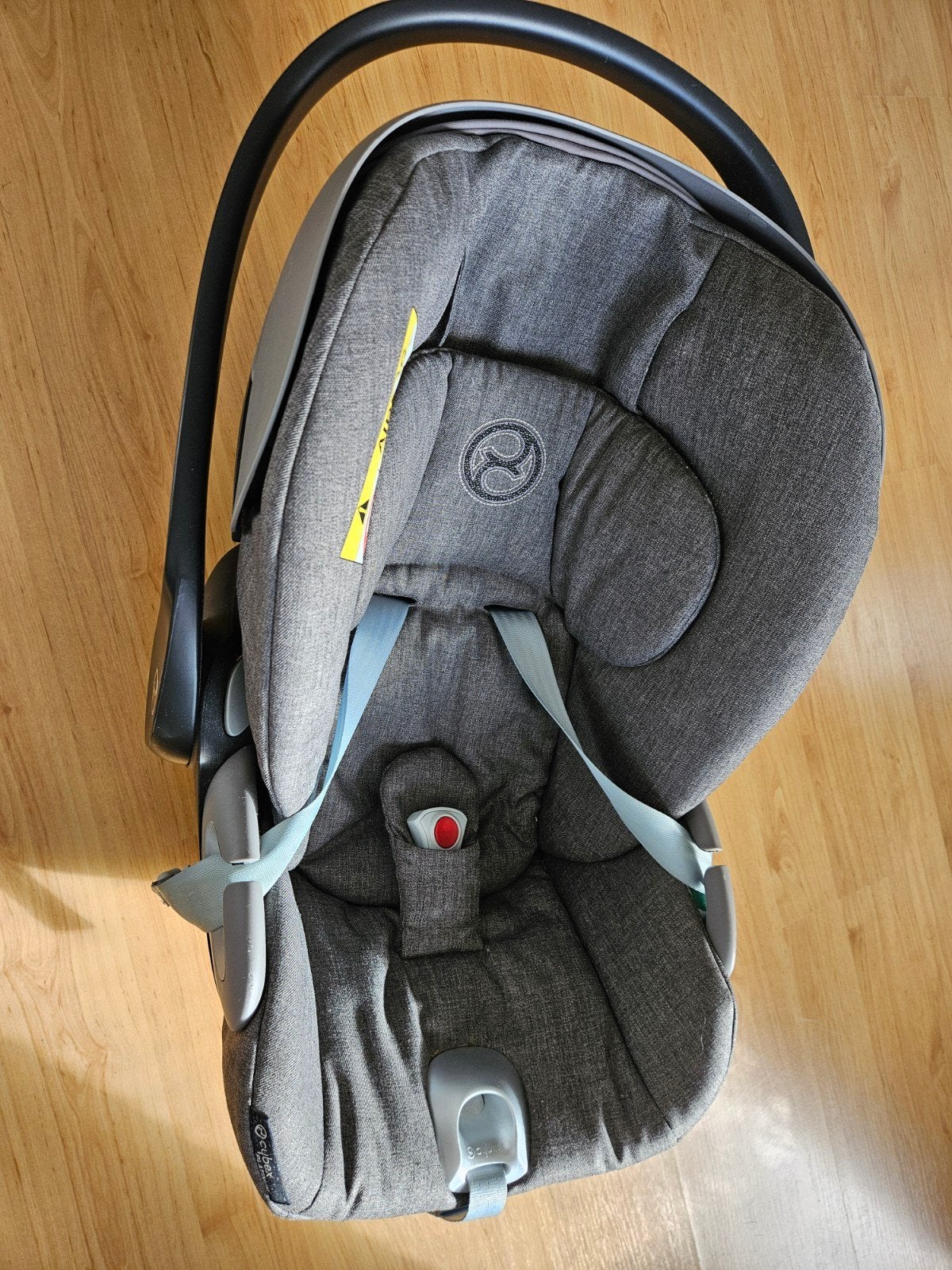 Cybex Cloud Z2 i-Size Plus - zonder base, Autogordel of Isofix, Gebruikt, 0 t/m 13 kg, Slaapstand