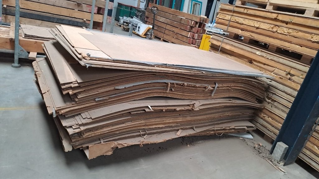 hardboard, Ophalen, Gebruikt, Overige materialen, Minder dan 20 mm
