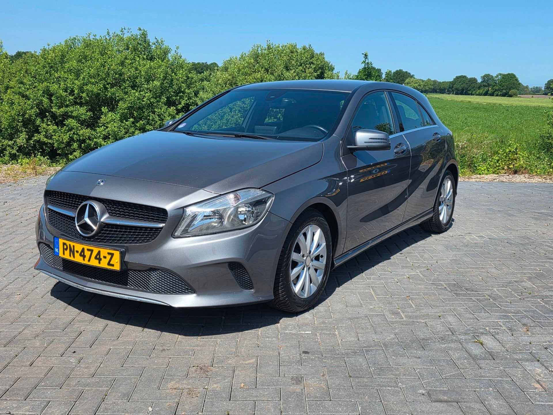 Mercedes-Benz A-klasse 180 Business Solution 2017! Top auto, Auto's, Voorwielaandrijving, Gebruikt, Euro 6, 4 cilinders