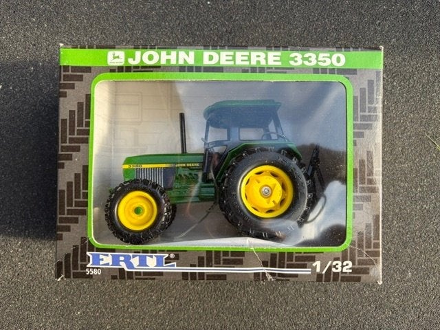 NIEUW | John Deere 3350 | ERTL | Tractor | Schaalmodel 1:32, Ophalen of Verzenden, Nieuw, Tractor of Landbouw, ERTL