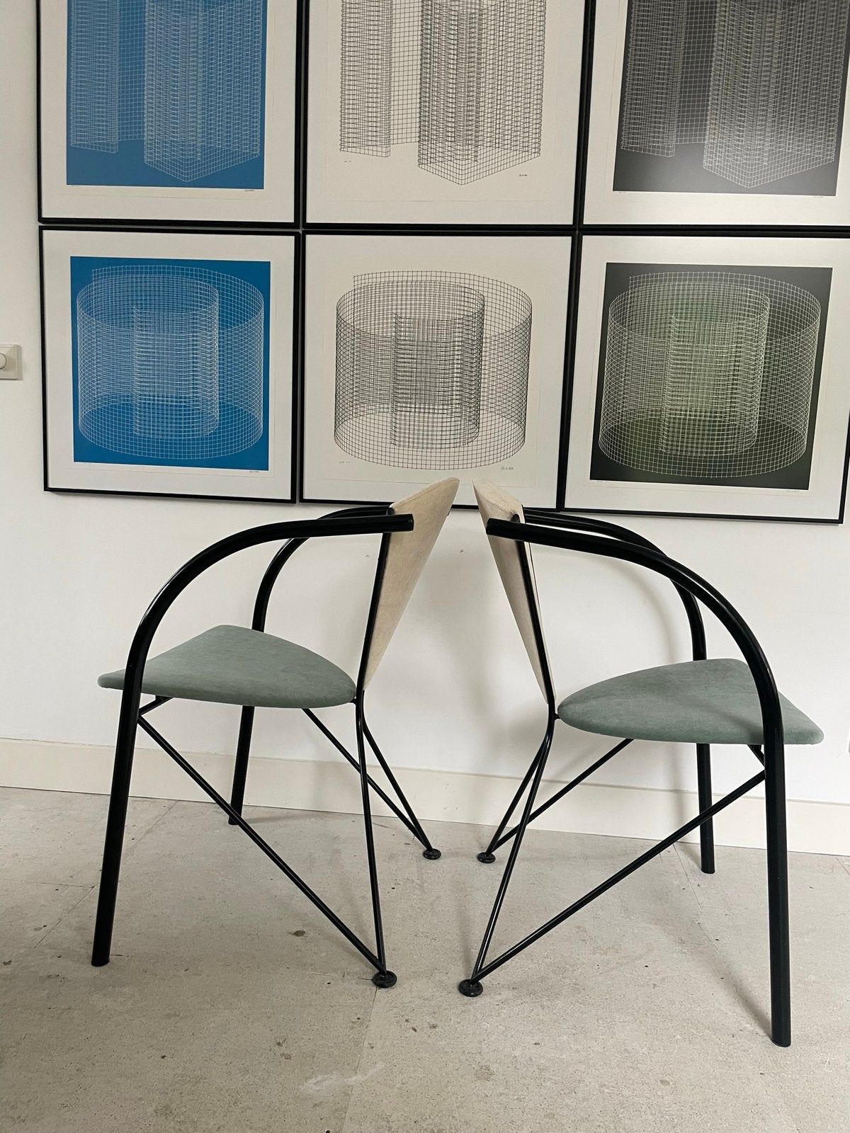 Artifort stoelen(refurbished), Ophalen, Zo goed als nieuw, Postmodern, Twee