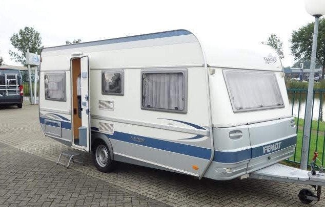 Fendt Saphir 490TF 2004/Mover/Isabell/voortent/dwarsbed, Caravans en Kamperen, Rondzit, Schokbreker, Dwarsbed, Particulier