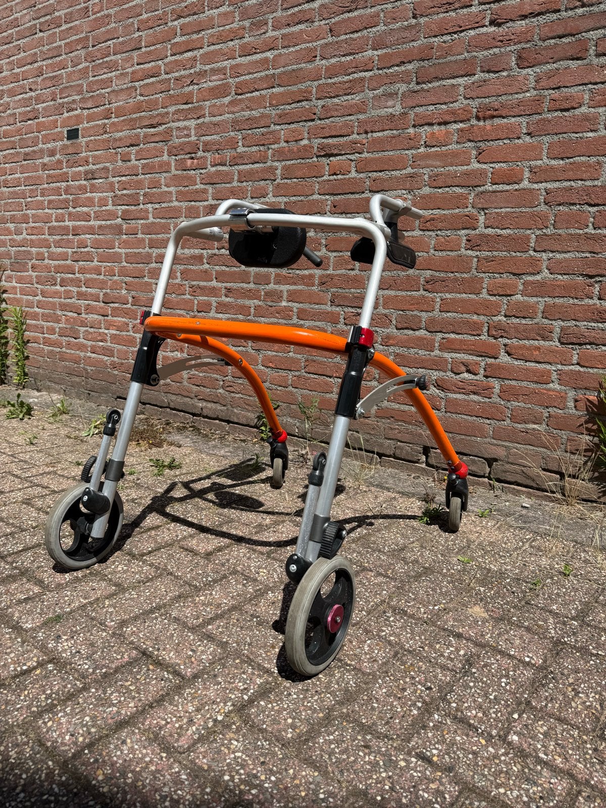 Kinder walker, Ophalen, Gebruikt, Ema.mobility.wheelchair@gmail.com, Rollator