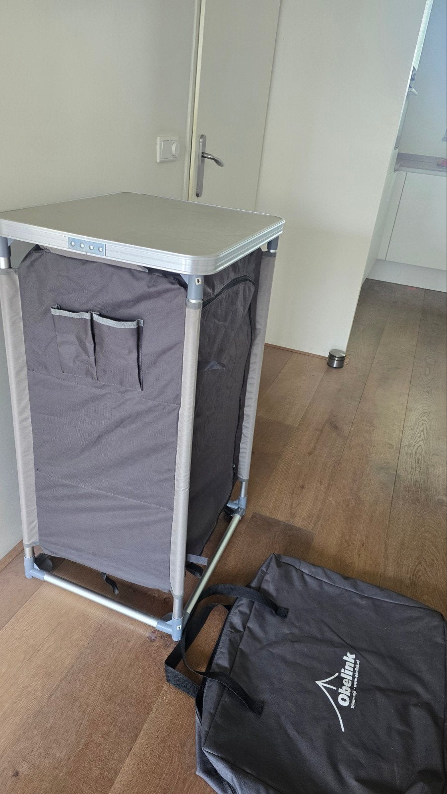 Zgan kast, opvouwbaar, lichtgewicht incl tas, Ophalen of Verzenden, Zo goed als nieuw, Campingkast