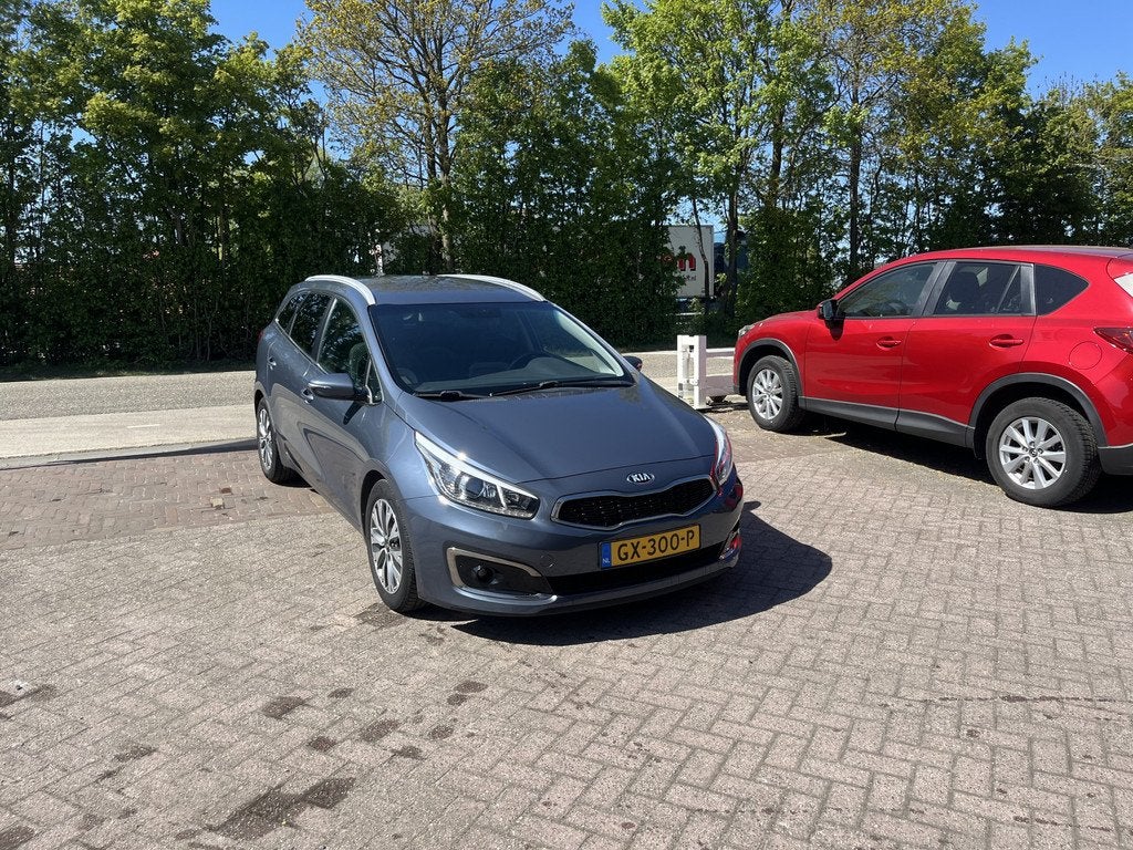 Kia cee'd Sportswagon 1.6 GDI DynamicLine CAMERA CRUISE NAVI, Voorwielaandrijving, 135 pk, Gebruikt, 4 cilinders