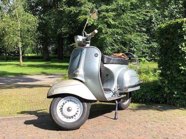 Vespa scooter 150cc, Ophalen of Verzenden, Zo goed als nieuw, Benzine