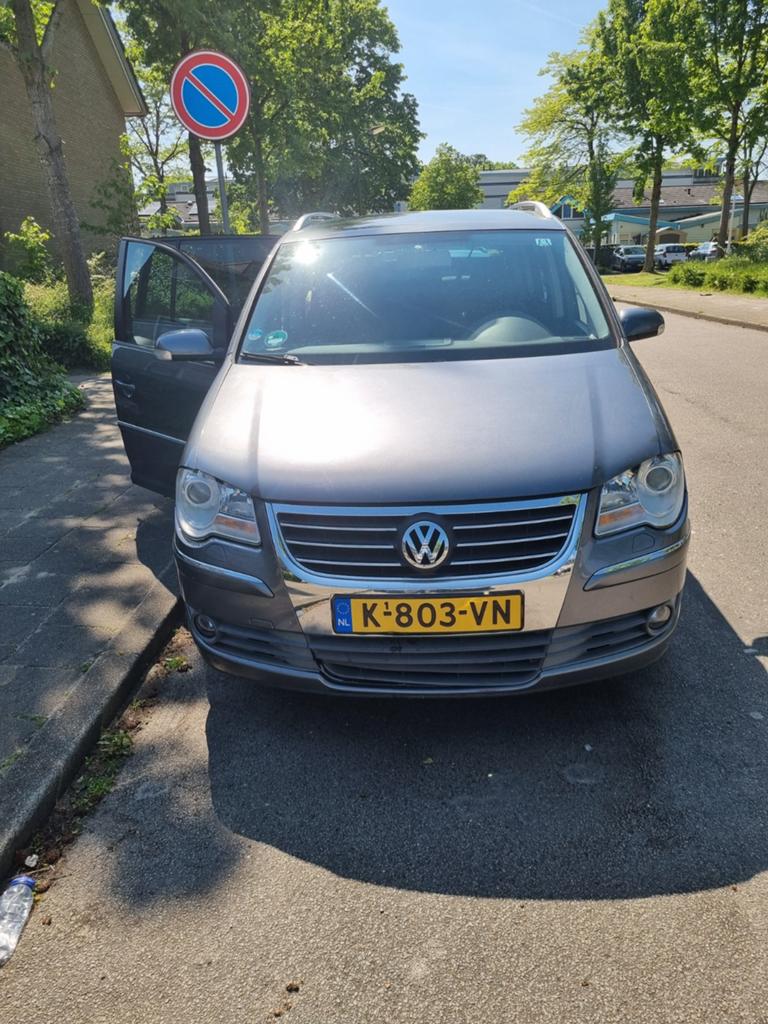 Volkswagen Touran 1.4 TSI 103KW 2007 Grijs, Auto's, Volkswagen, Voorwielaandrijving, Stof, 4 cilinders, 7 stoelen