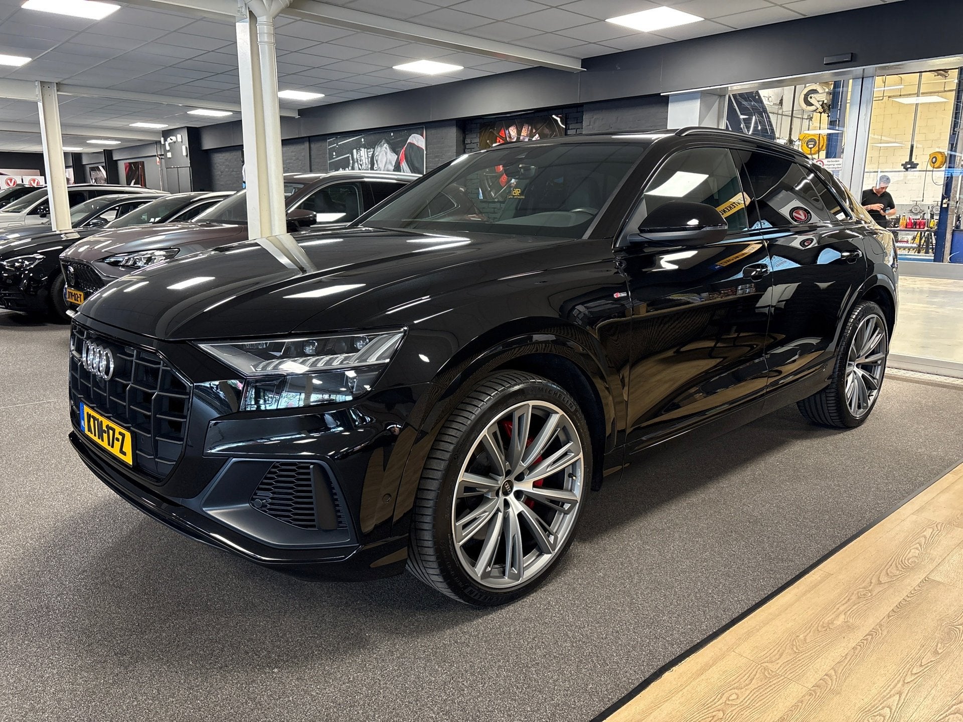 Audi Q8 60 TFSI e quattro Pro Line S Competition/s-line/leer, Automaat, Dealer onderhouden, 14 kWh, Gebruikt