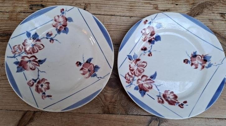 2 Franse brocante bordjes, bloemen, MAI Sarreguemines Digoin, Antiek en Kunst, Curiosa en Brocante, Ophalen of Verzenden