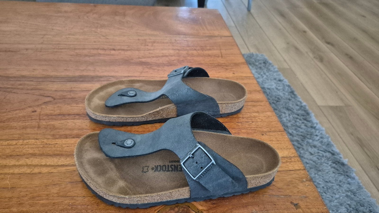 birkenstock maat 42 izgst, Kinderen en Baby's, Babykleding | Schoentjes en Sokjes, Ophalen of Verzenden, Zo goed als nieuw, Meisje