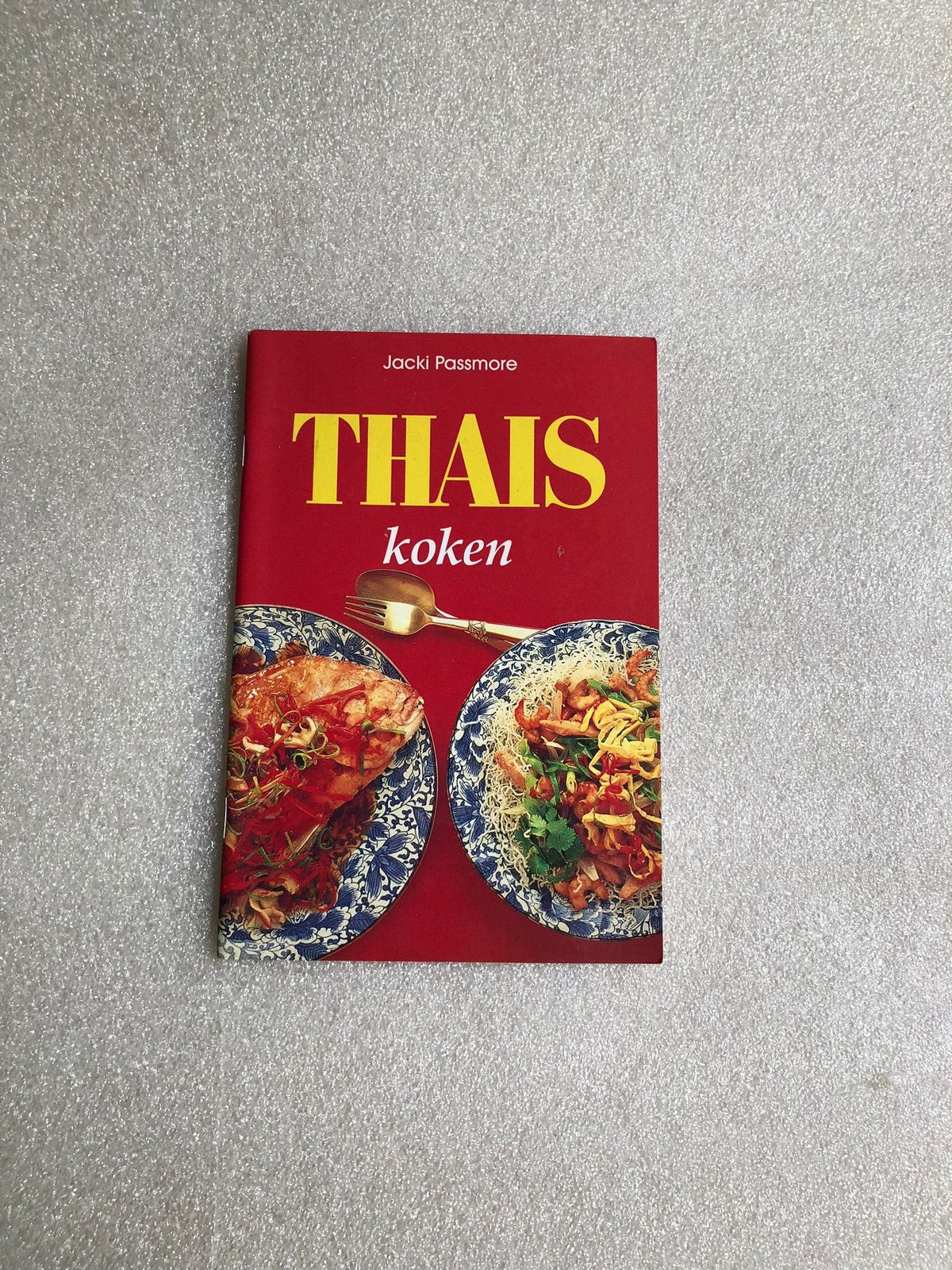 Thais koken - diverse 4 € per stuk, Ophalen of Verzenden, Zo goed als nieuw, Azië en Oosters