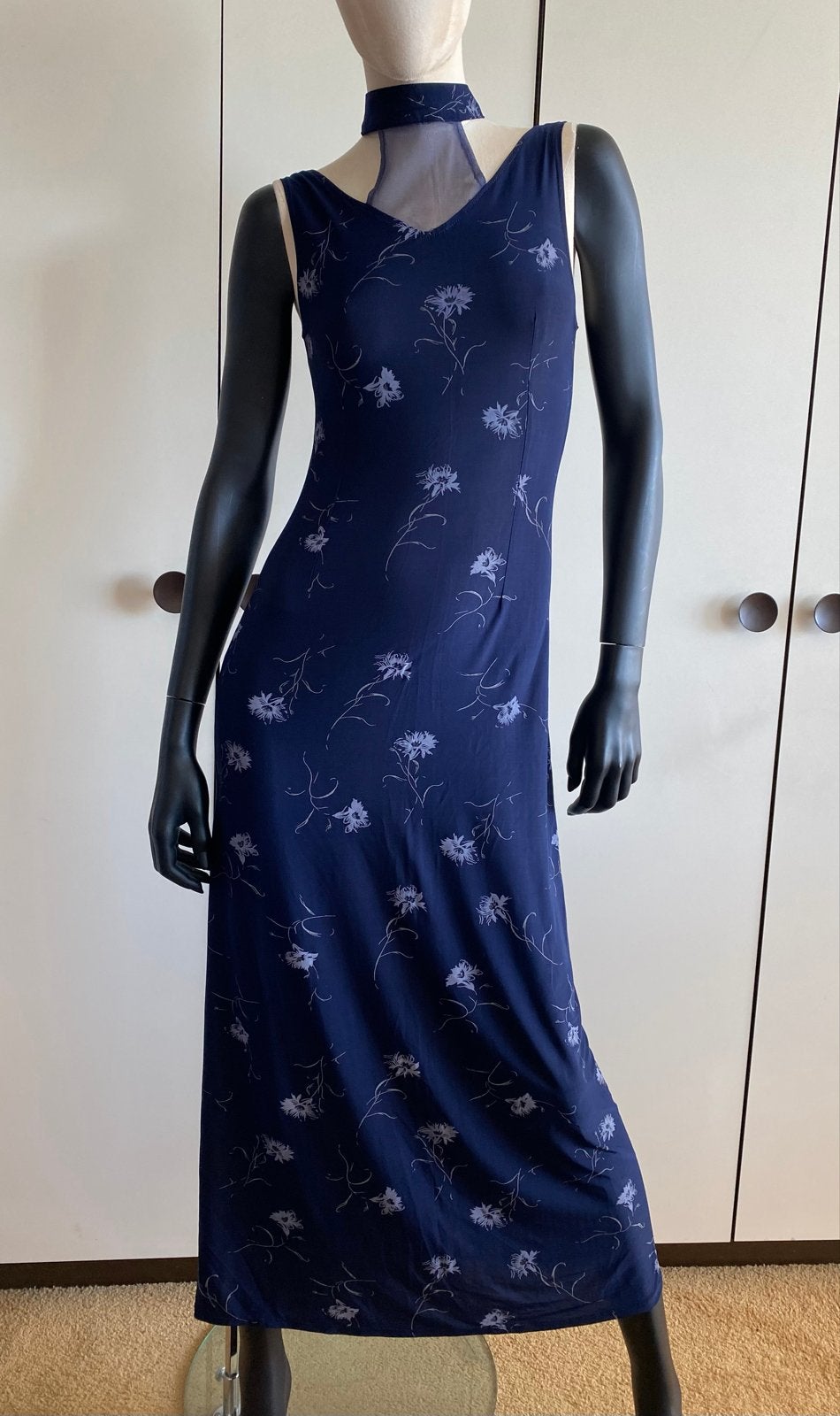 Donkerblauwe maxi jurk met bloemenprint in maat 38, Maat 38/40 (M), Blauw, Ophalen of Verzenden, Zo goed als nieuw