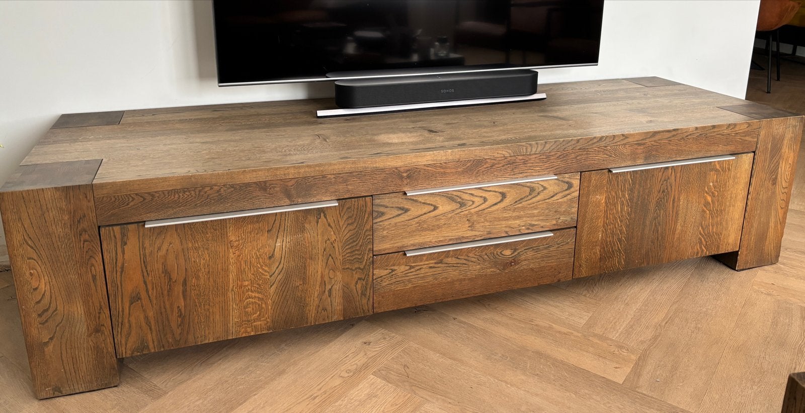 Goossens Quint TV dressoir warm grey eiken 200 cm, Ophalen, Gebruikt, Eikenhout, 200 cm of meer