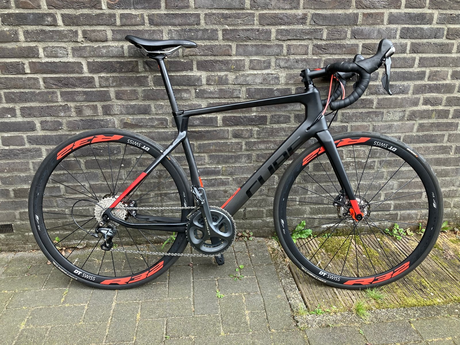 Cube Agree C:62 Race Ultegra Disc 56cm Black Red 2017, 28 inch, Carbon, Heren, Zo goed als nieuw