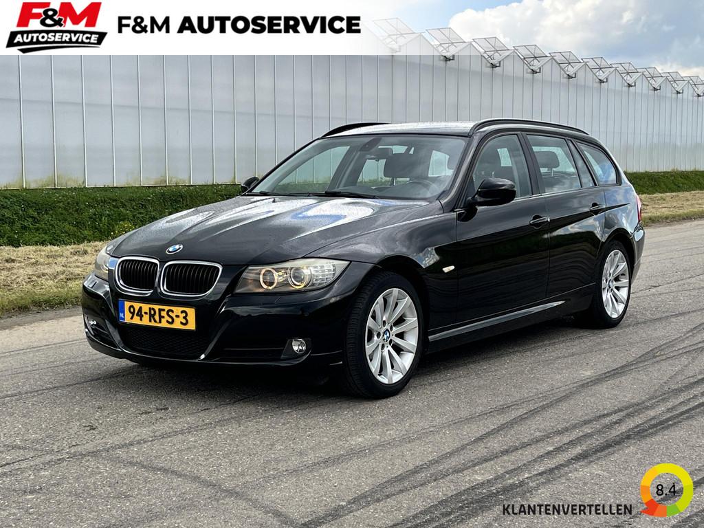 BMW 3-serie Touring 318i Corporate Lease Luxury Line, Auto's, BMW, Euro 5, Zwart, 4 cilinders, Zwart
