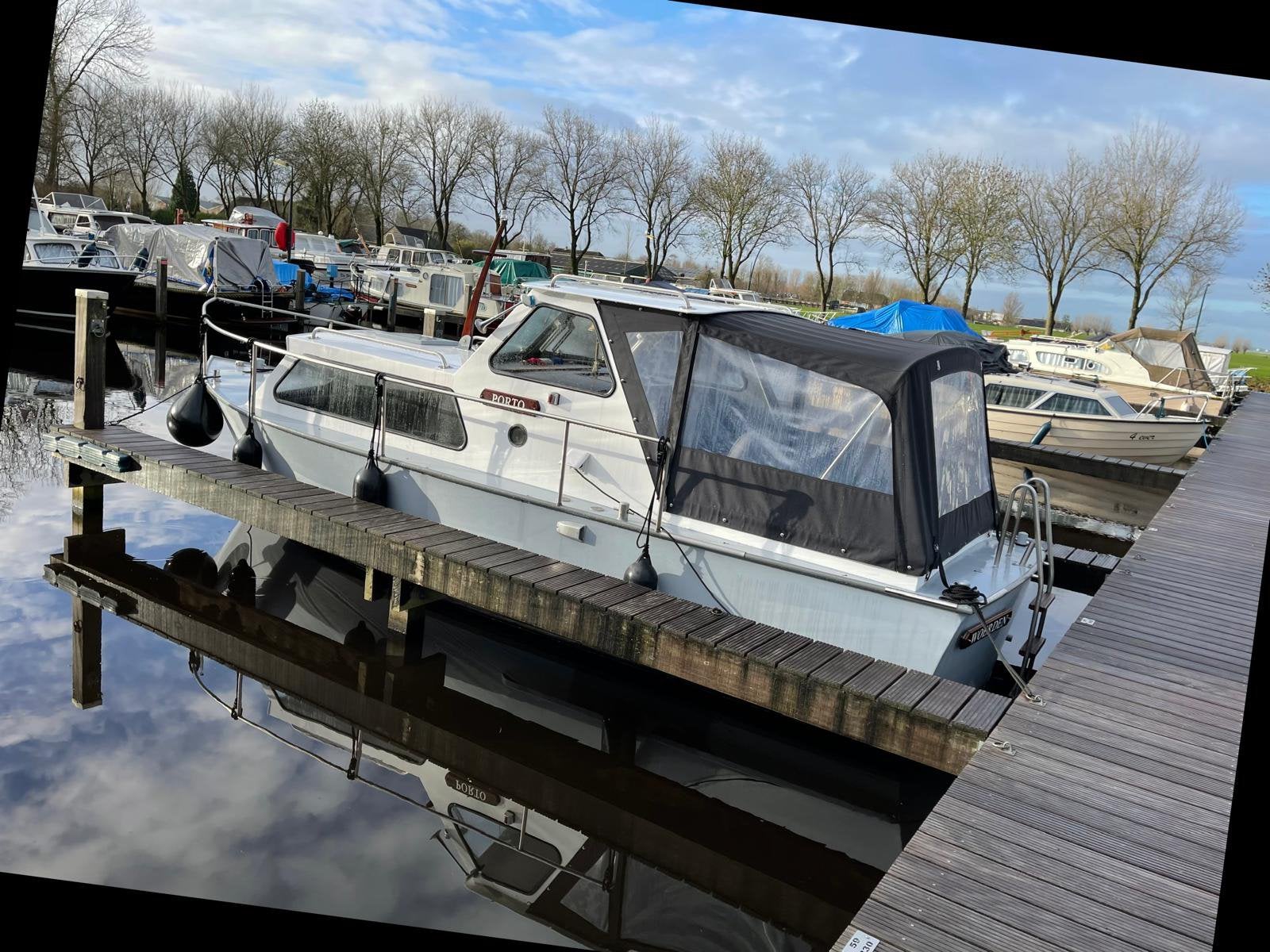 Kajuitboot zwaluw kruiser 7.50, Watersport en Boten, Motorboten en Motorjachten, Gebruikt, Diesel, Boegschroef, Ophalen
