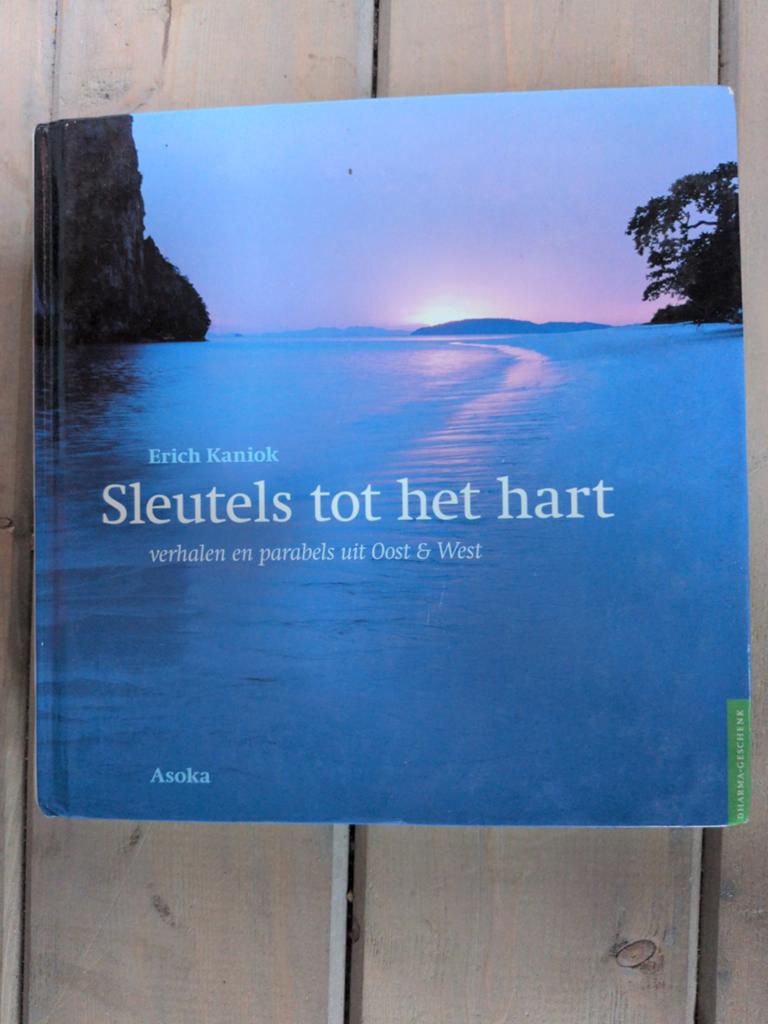 Sleutels tot het hart - Verhalen en parabels uit Oost & West, Boeken, Erich Kaniok, Ophalen of Verzenden, Zo goed als nieuw, Spiritualiteit algemeen