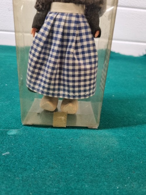 Pop kledendracht vintage op klompen, Ophalen of Verzenden, 'T Olde Gre-j, Info@toldegrej.nl, Endepoelstraat 20f Didam