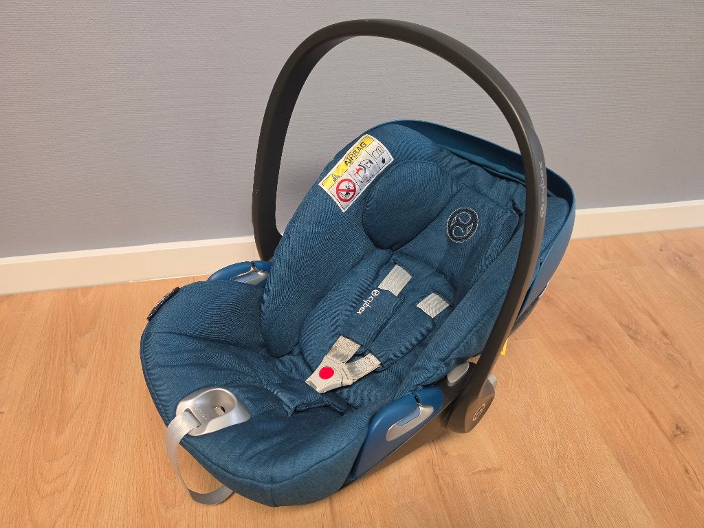 Cybex Cloud Q autostoel - Mountain Blue, Autogordel of Isofix, Afneembare rugleuning, Zo goed als nieuw, 0 t/m 13 kg