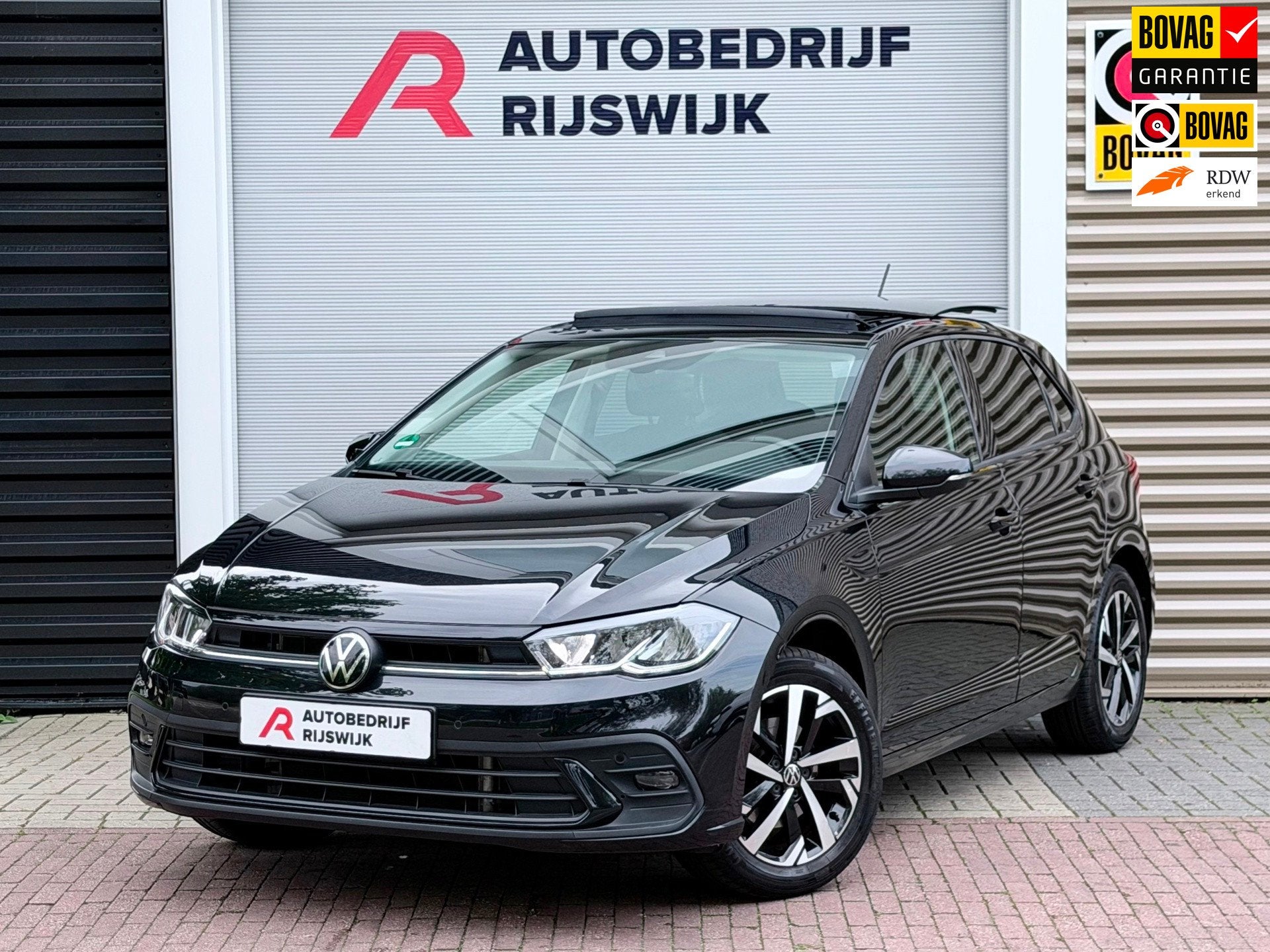 Volkswagen Polo 1.0 TSI Pano/Virtual/AppleCar/Led, Auto's, Gebruikt, 116 pk, Zwart, Bedrijf