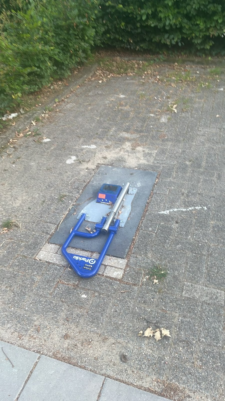 Te huur; prive parkeerplaats vlakbij centrum Amersfoort, Huizen en Kamers, Garages en Parkeerplaatsen, Utrecht