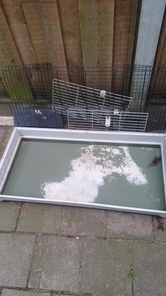 Konijn hok gratis ophalen, Dieren en Toebehoren, Knaagdieren en Konijnen | Hokken en Kooien, Ophalen of Verzenden