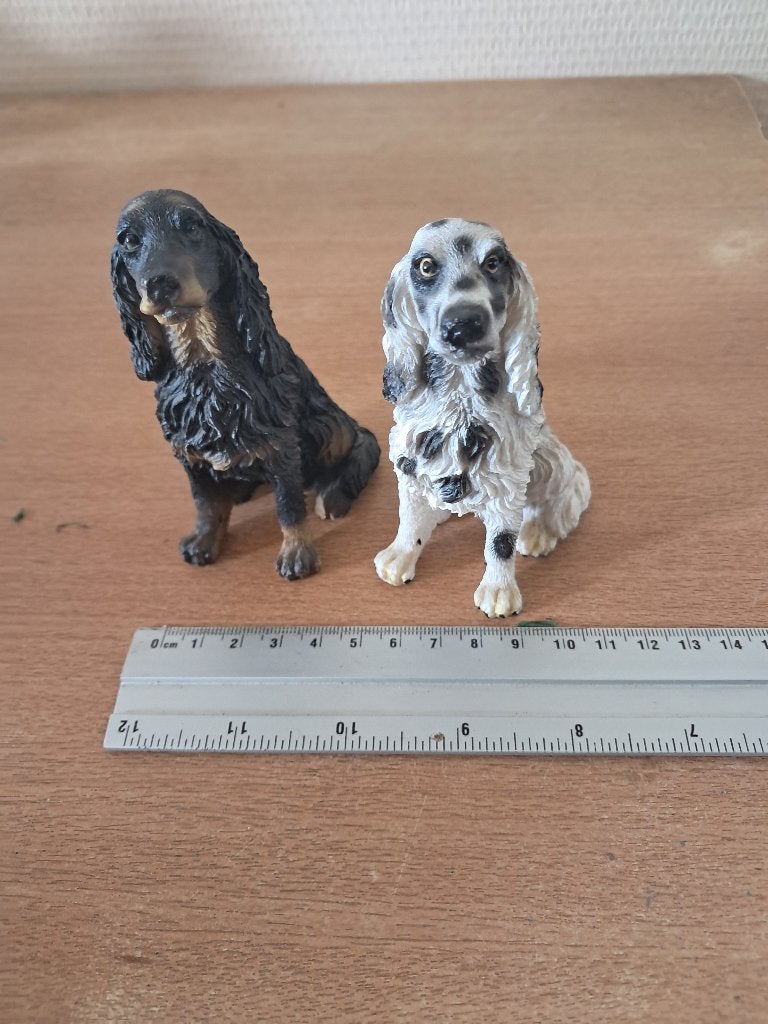 honden beelden 2x mooi beeldje cocker spaniel, Verzamelen, Ophalen of Verzenden, Zo goed als nieuw, Dier