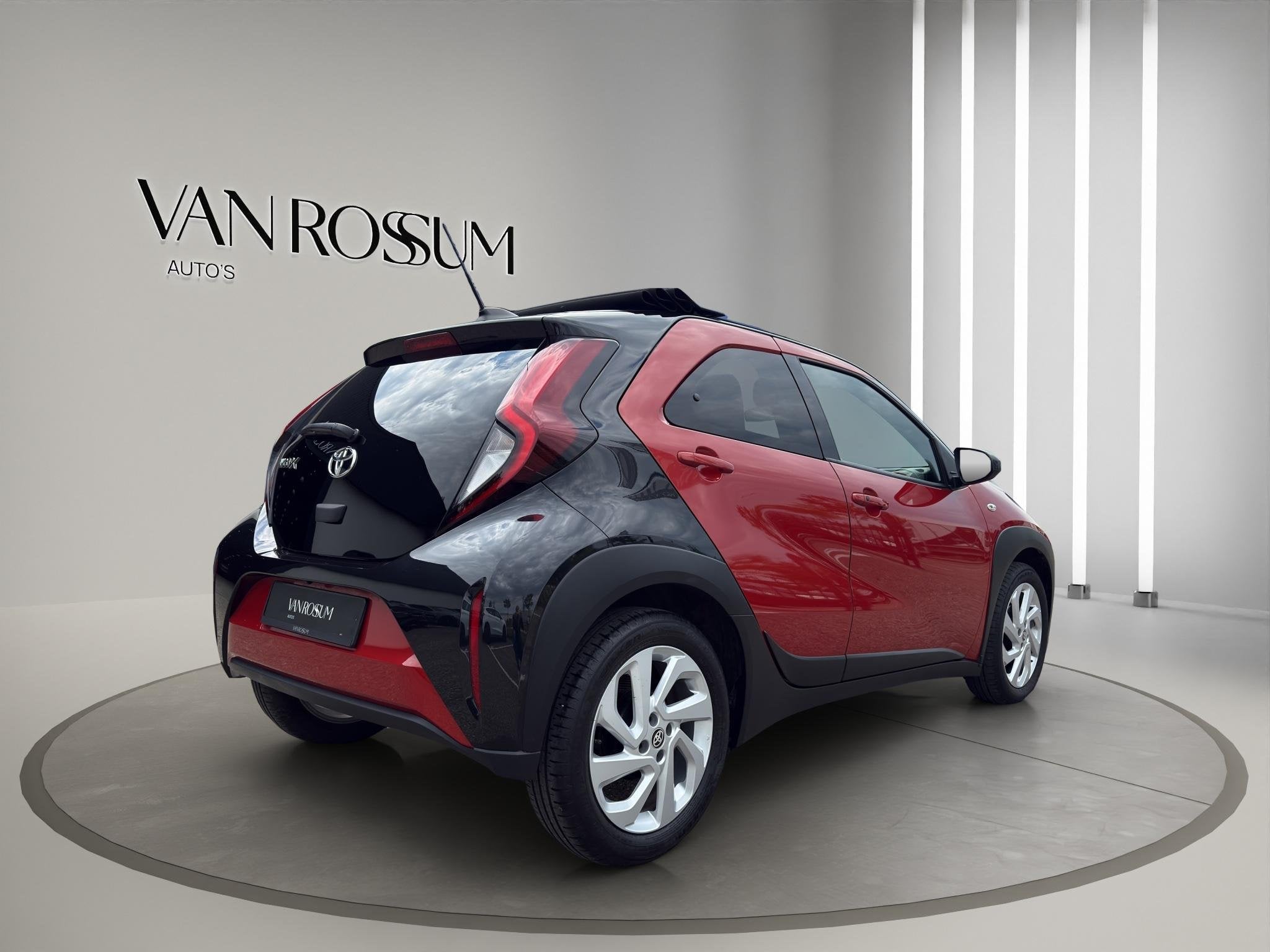 Toyota Aygo X 1.0 VVT-i MT Pulse Cabrio Dak | Airco (automat, Auto's, Stof, Gebruikt, Euro 6, Overige kleuren