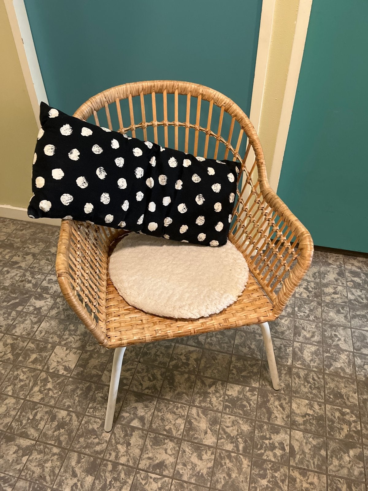 Ikea mooie rotan stoeltjes met kussens 2 sruks, Huis en Inrichting, Ophalen, Gebruikt, Bruin, Riet of Rotan