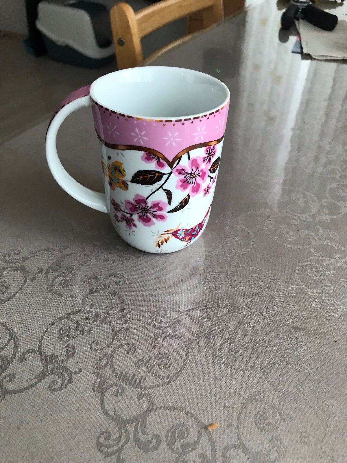 Mok met bloemenprint - Birdy Collection by Xenos, Keramiek, Ophalen of Verzenden, Zo goed als nieuw, Overige stijlen