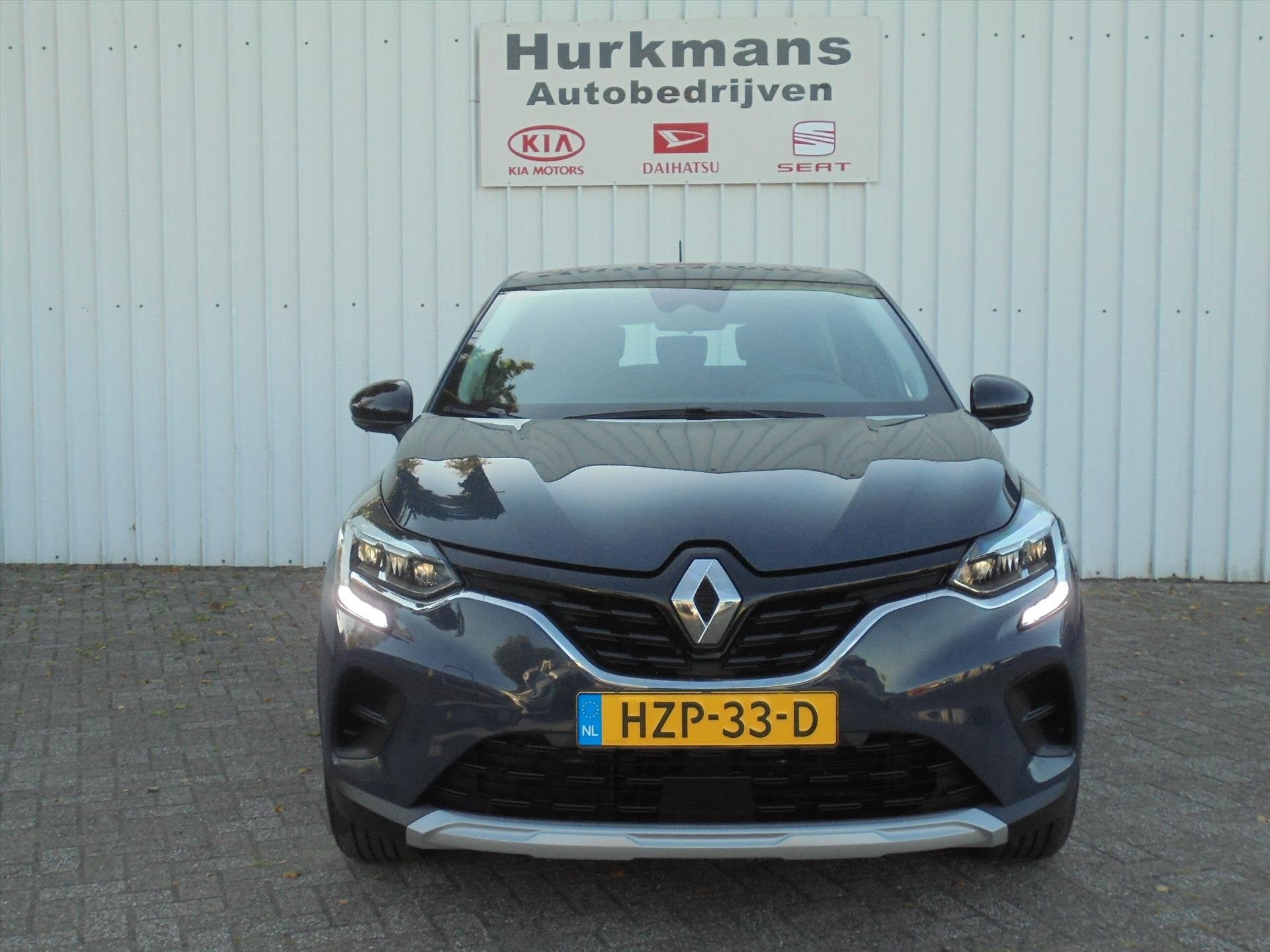 Renault Captur E-TECH HYBRIDE AUTOMAAT 145PK, Auto's, Renault, 94 pk, Stof, Gebruikt, 4 cilinders