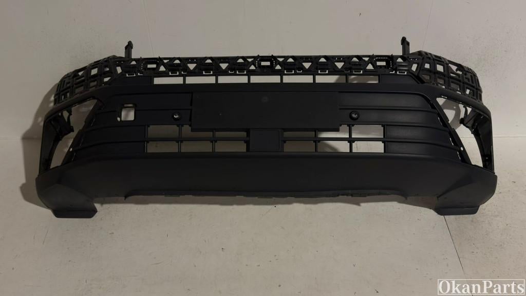 Volkswagen Crafter Voorbumper 7C0807221